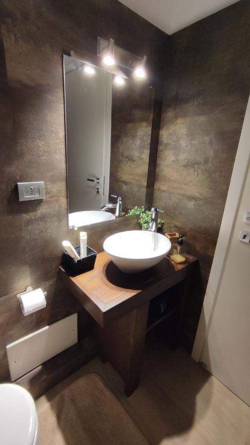 Living Cagliari Marina Bed & Breakfast Exterior photo