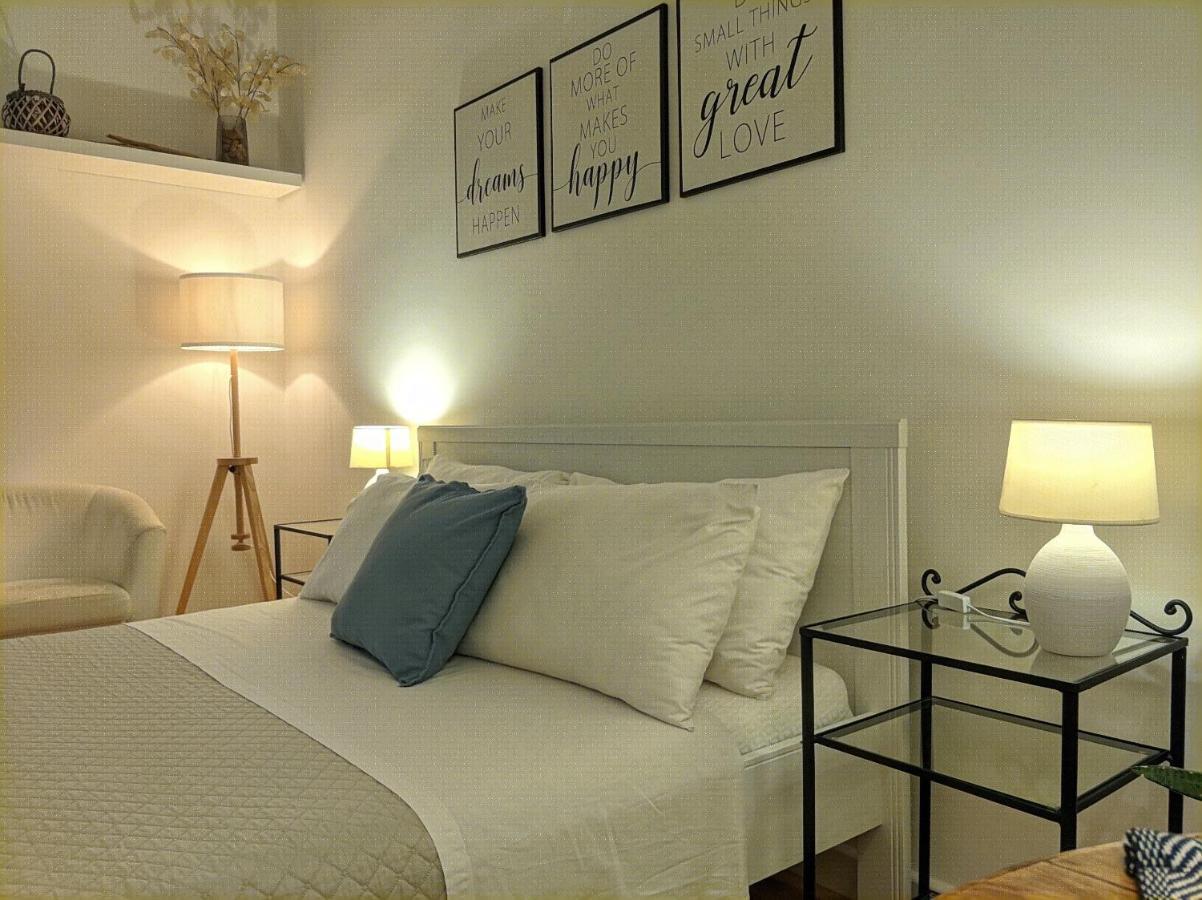 Living Cagliari Marina Bed & Breakfast Exterior photo