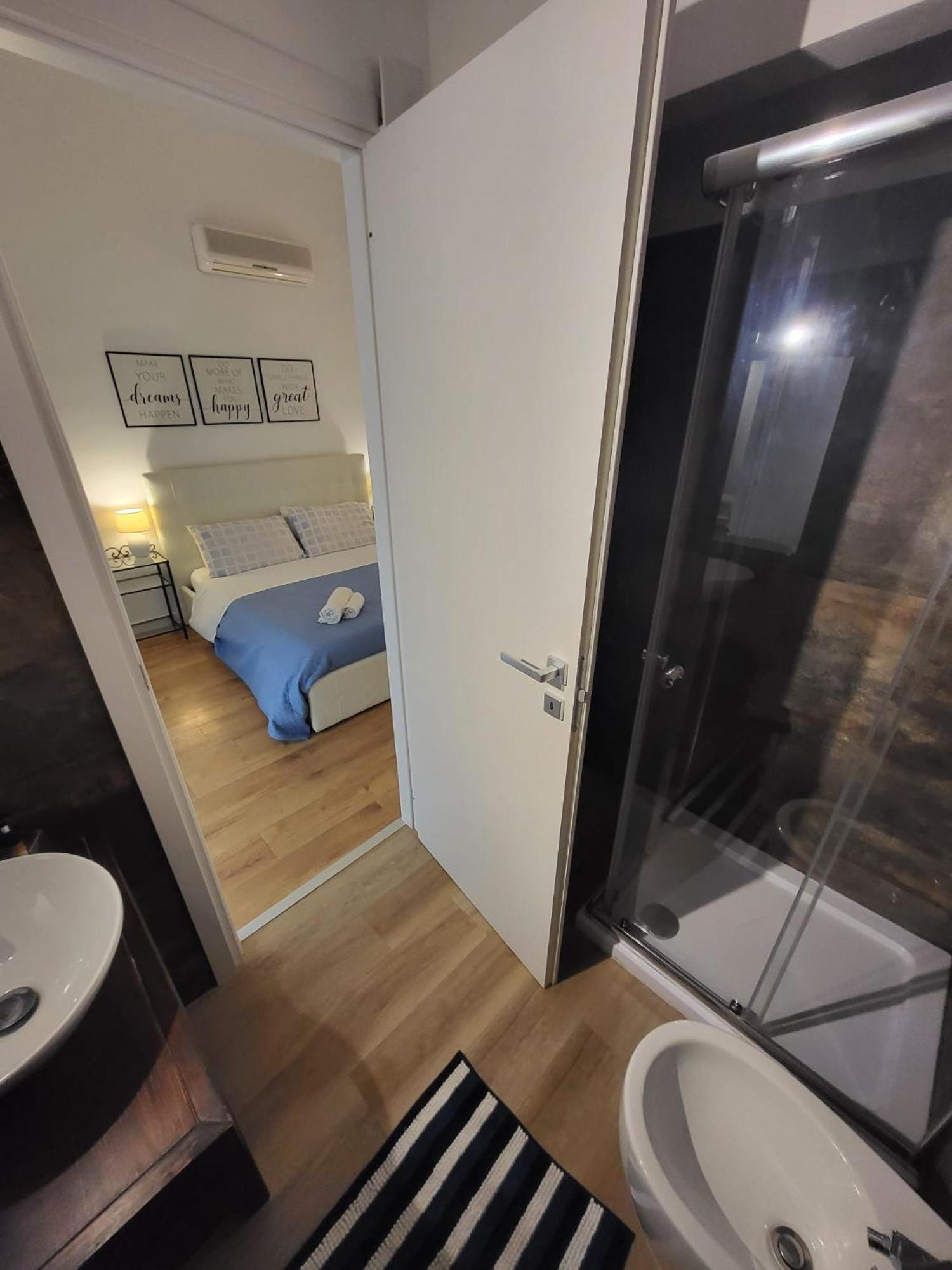 Living Cagliari Bed & Breakfast Exterior photo