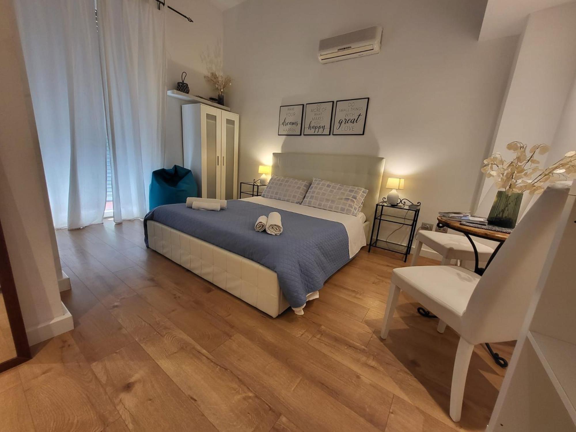 Living Cagliari Bed & Breakfast Exterior photo